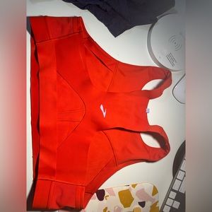 Brooks 3 Pocket Sports Bra Size 40A/B